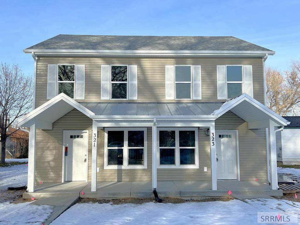 323 Monroe Avenue - Photo 1
