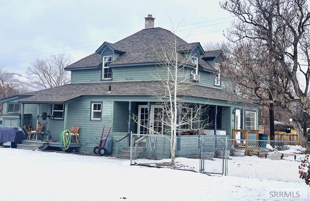 501 Saint Charles Street - Photo 1