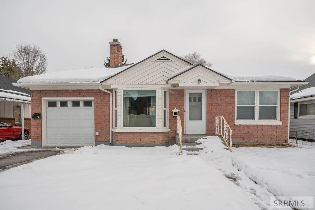 345 17th Street - Photo 1