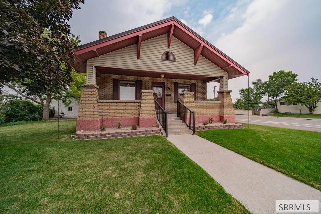 595 16th Street - Photo 1