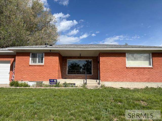 149 Valley View Drive - Photo 1