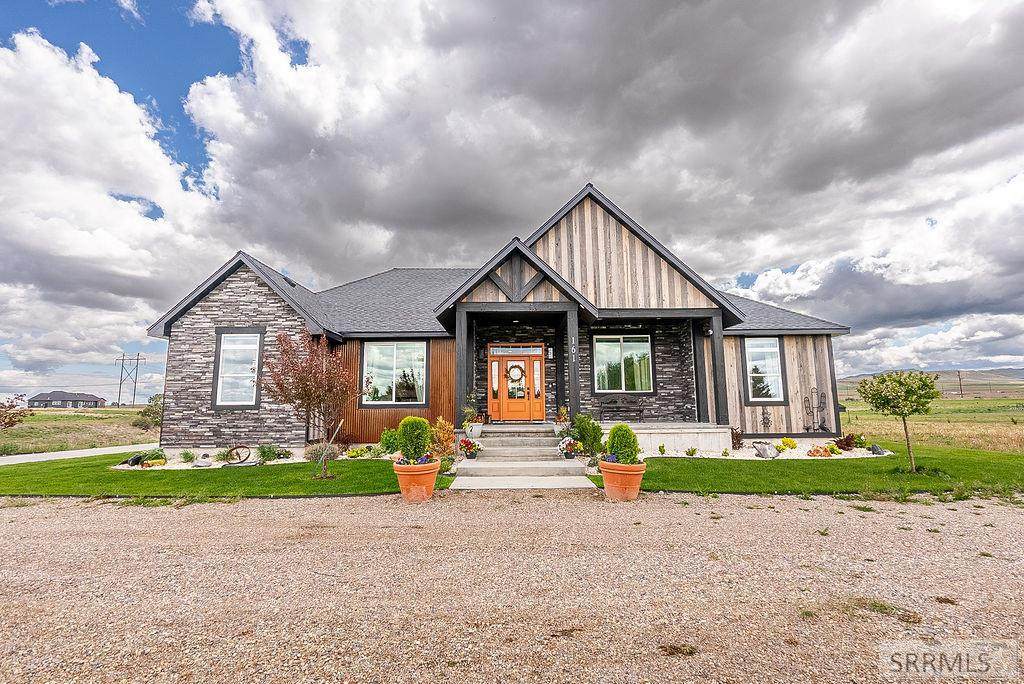 161 Snake River Dr - Photo 1