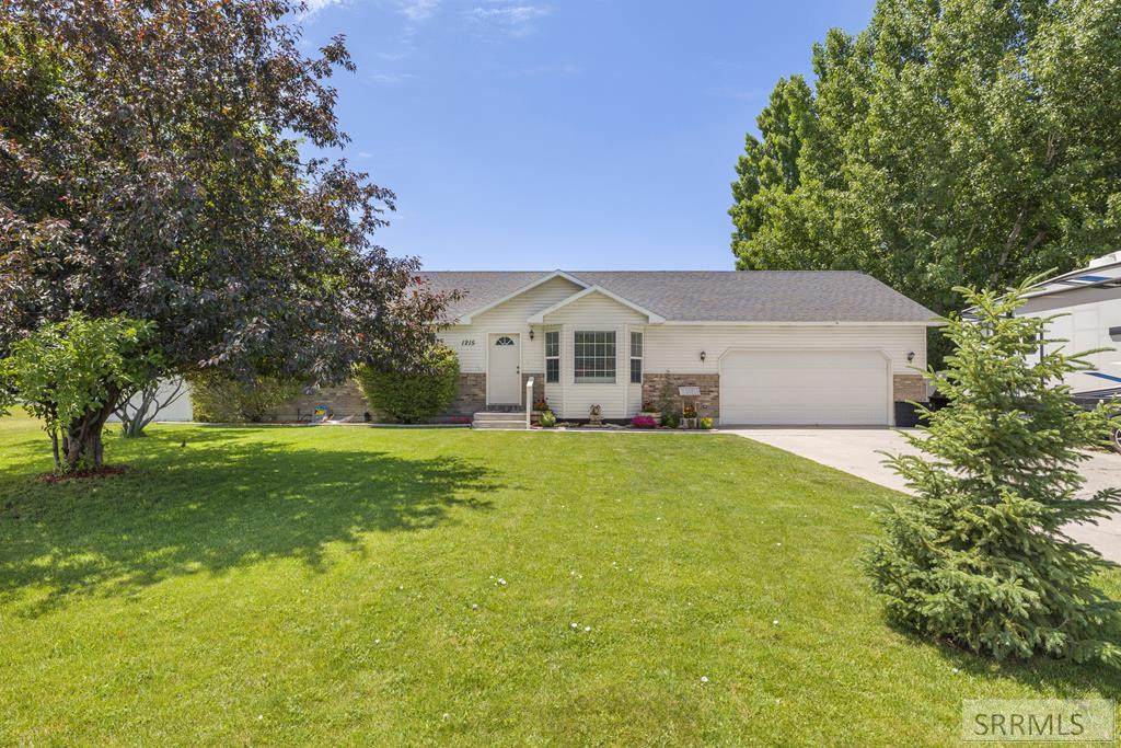 1215 Abbie Road - Photo 1