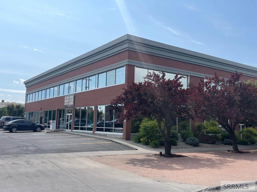 410 Memorial Drive - Photo 1