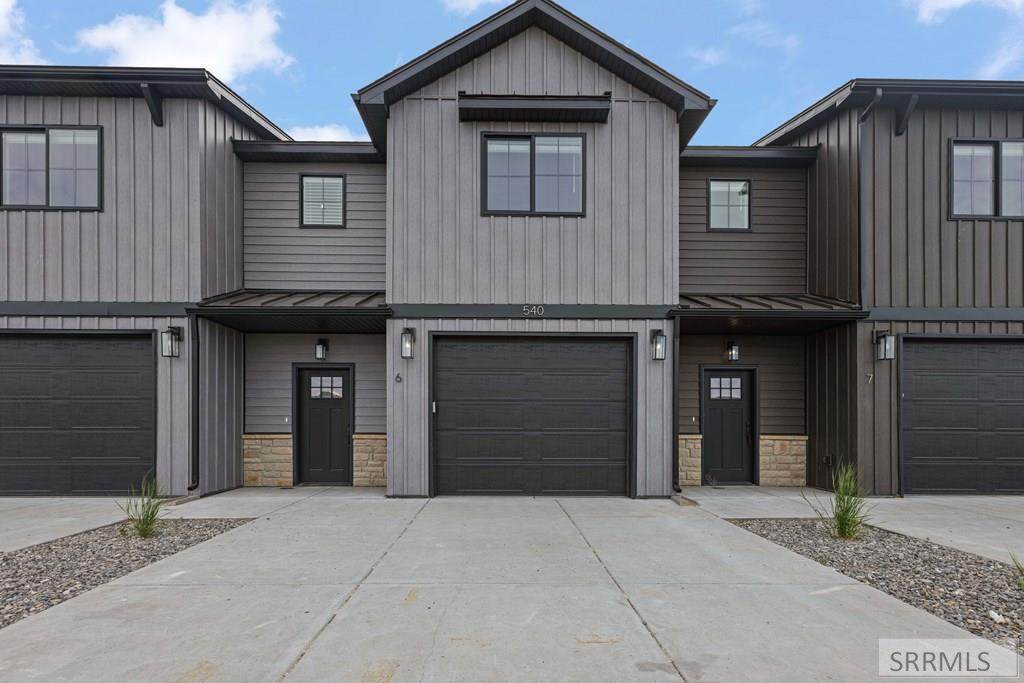 540 4th Street - Photo 1