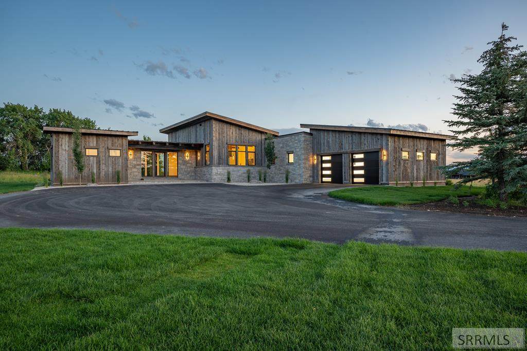 9731 Buck Town Blvd - Photo 1