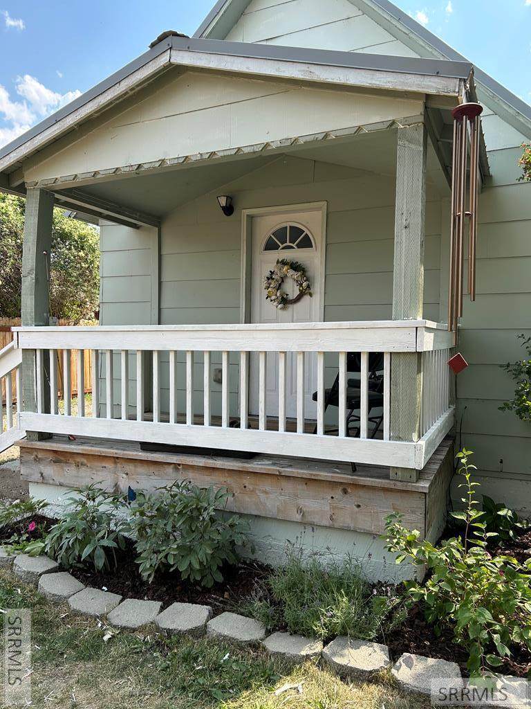 1213 Main Street - Photo 1