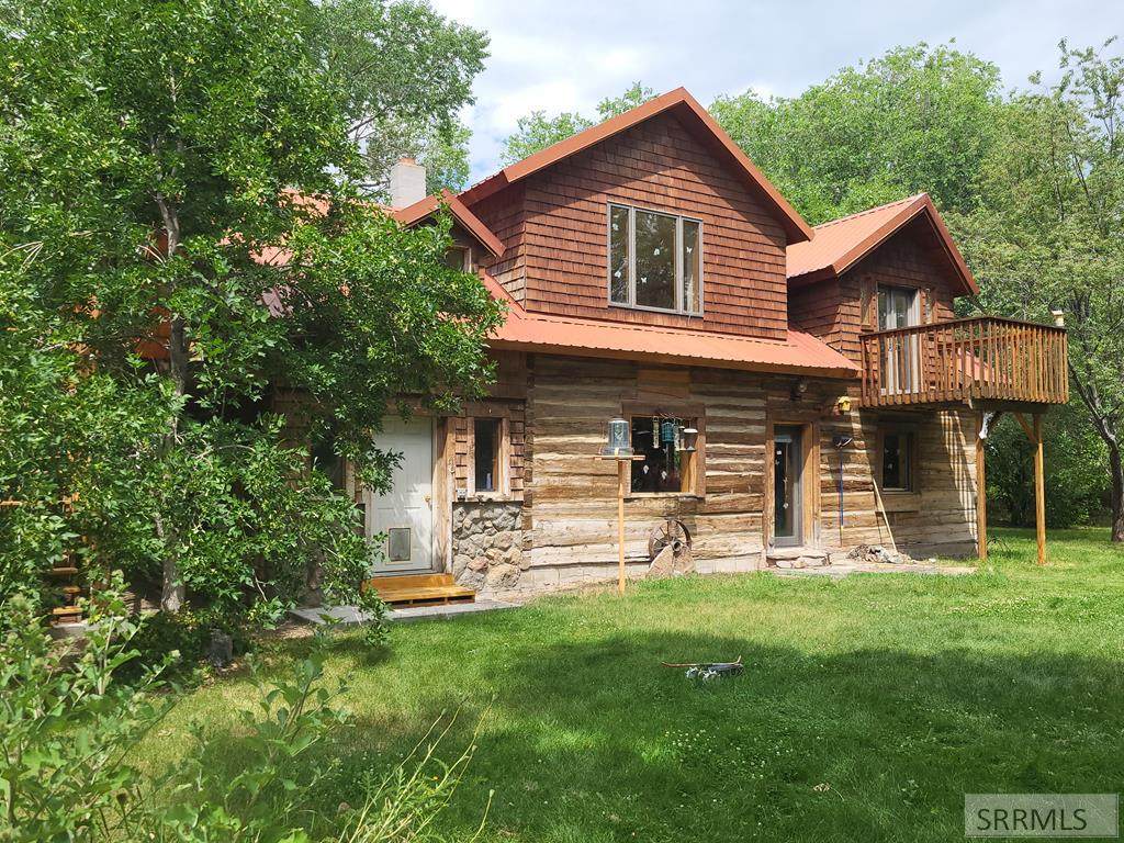 3326 3400 N - Photo 1