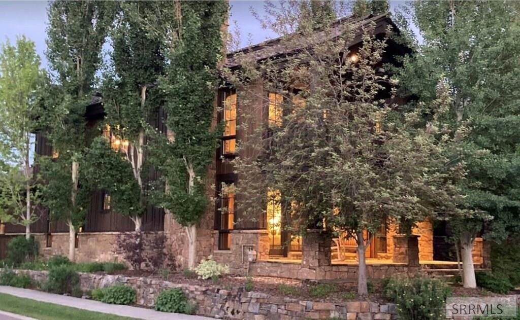 377 Woodland Star - Photo 1