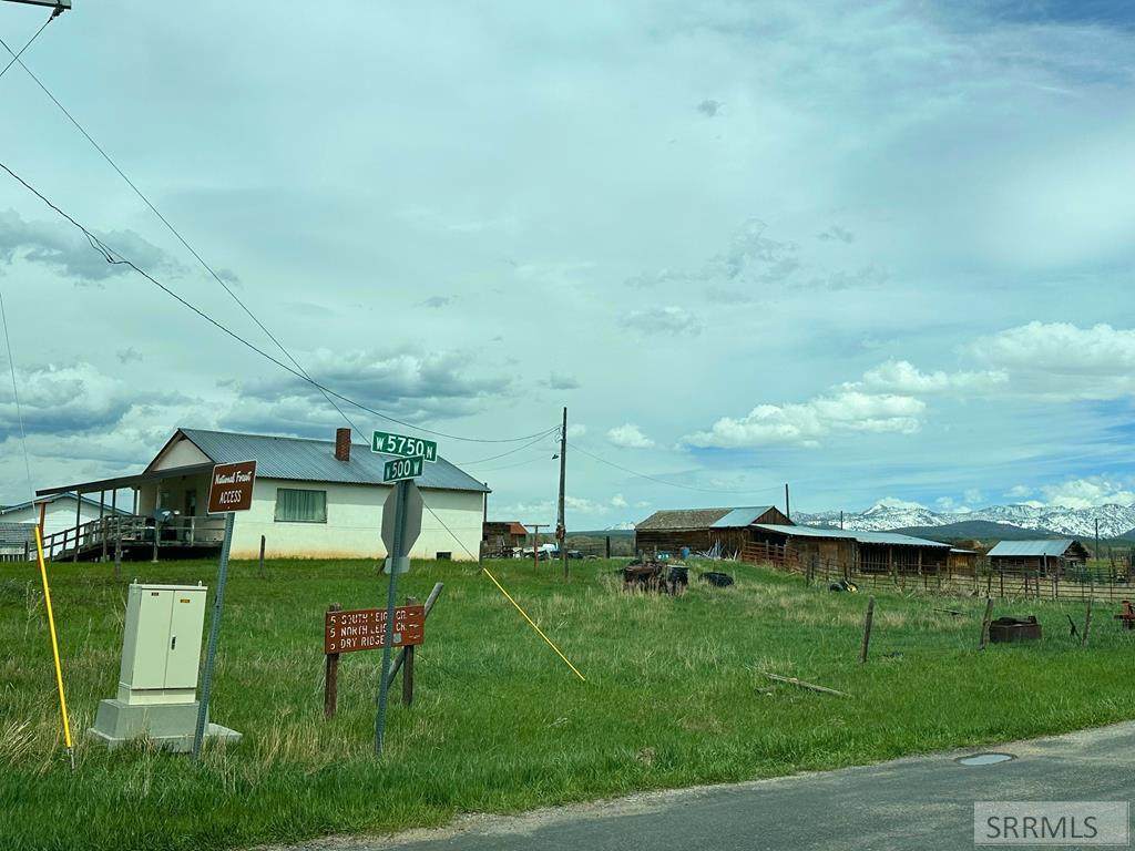 5775 N 500 W - Photo 1