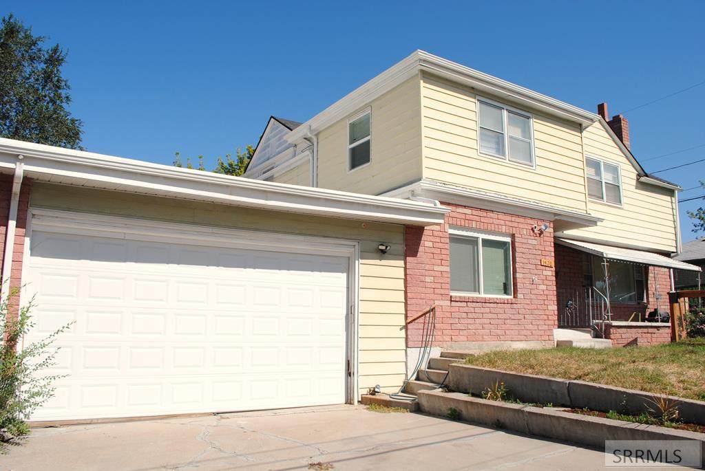 1420 Elm Street - Photo 1