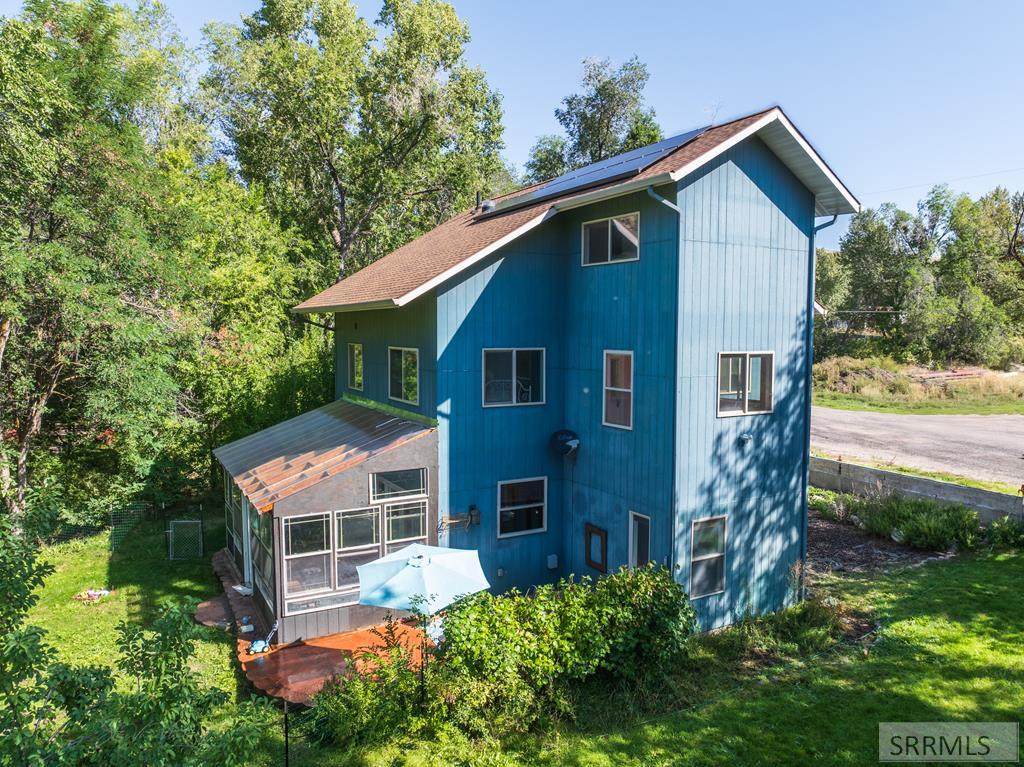 651 Steed Road - Photo 1