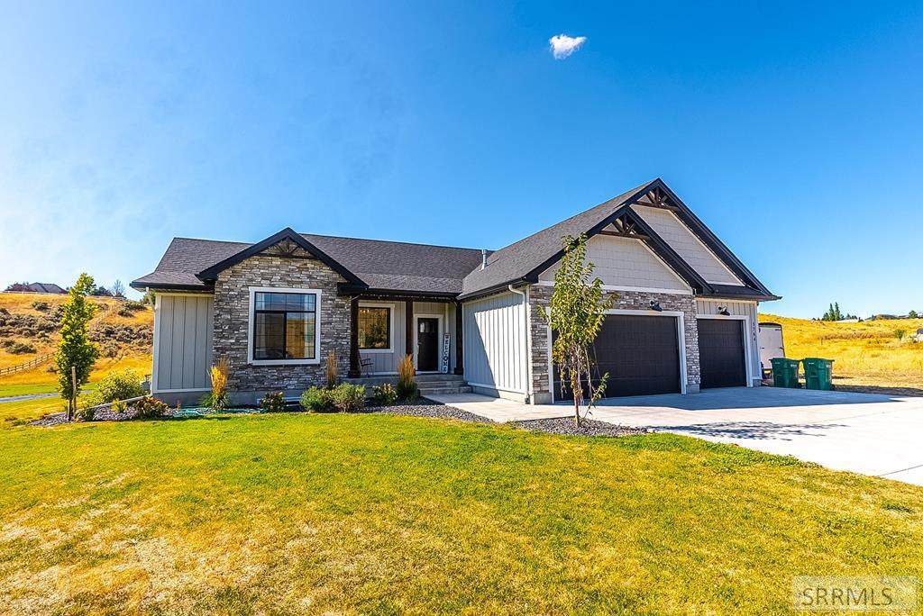 5764 65th S - Photo 1