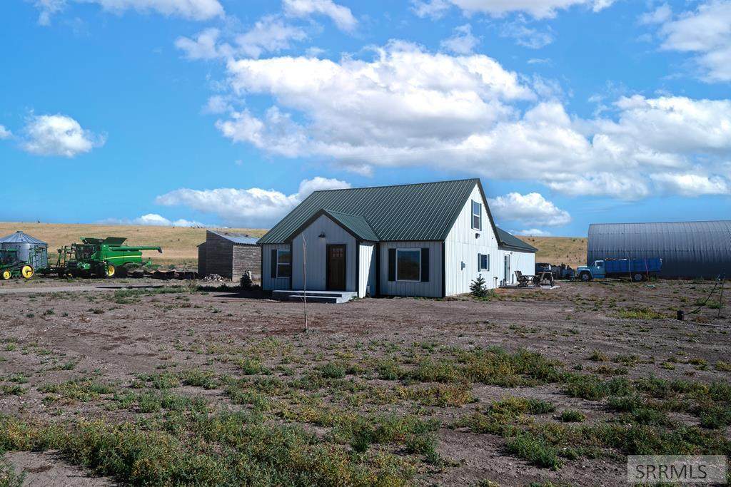 7243 Ard's Road - Photo 1