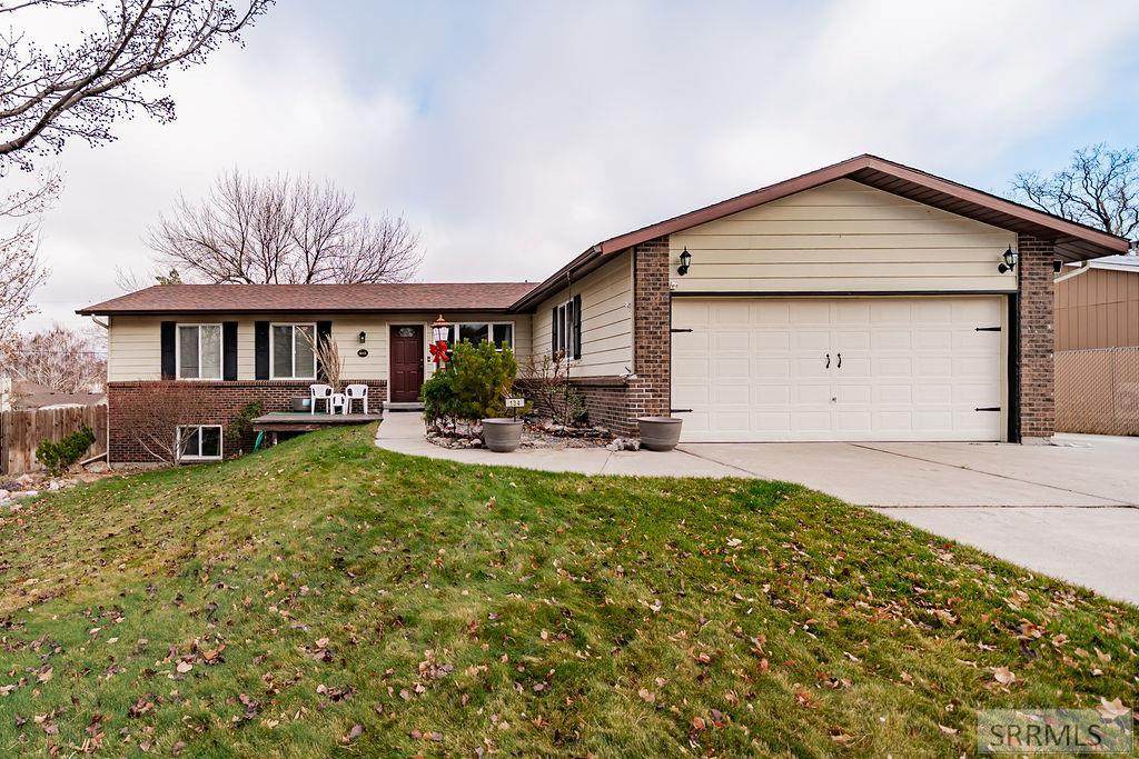 134 Plateau Drive - Photo 1