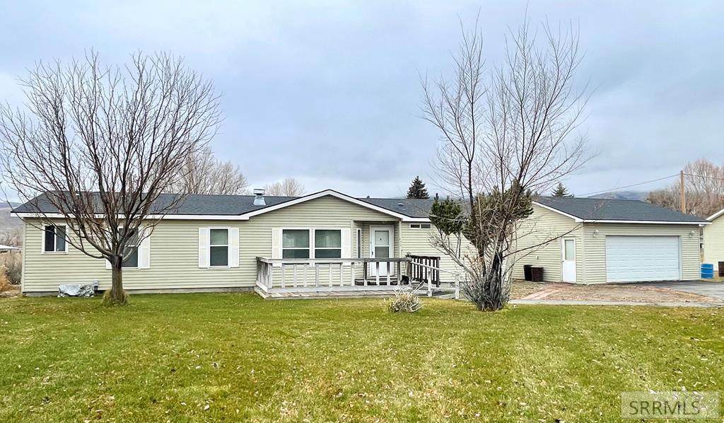 410 & 408 Custer Street - Photo 1