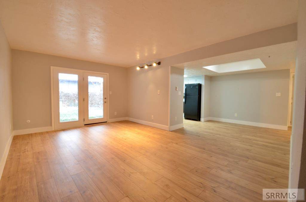 1487 Vega Circle - Photo 1