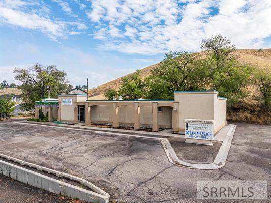 240 18th Street - Photo 1