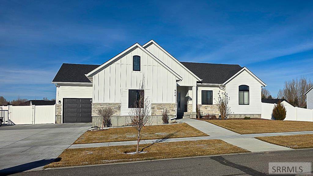970 Pine Brook Lane - Photo 1