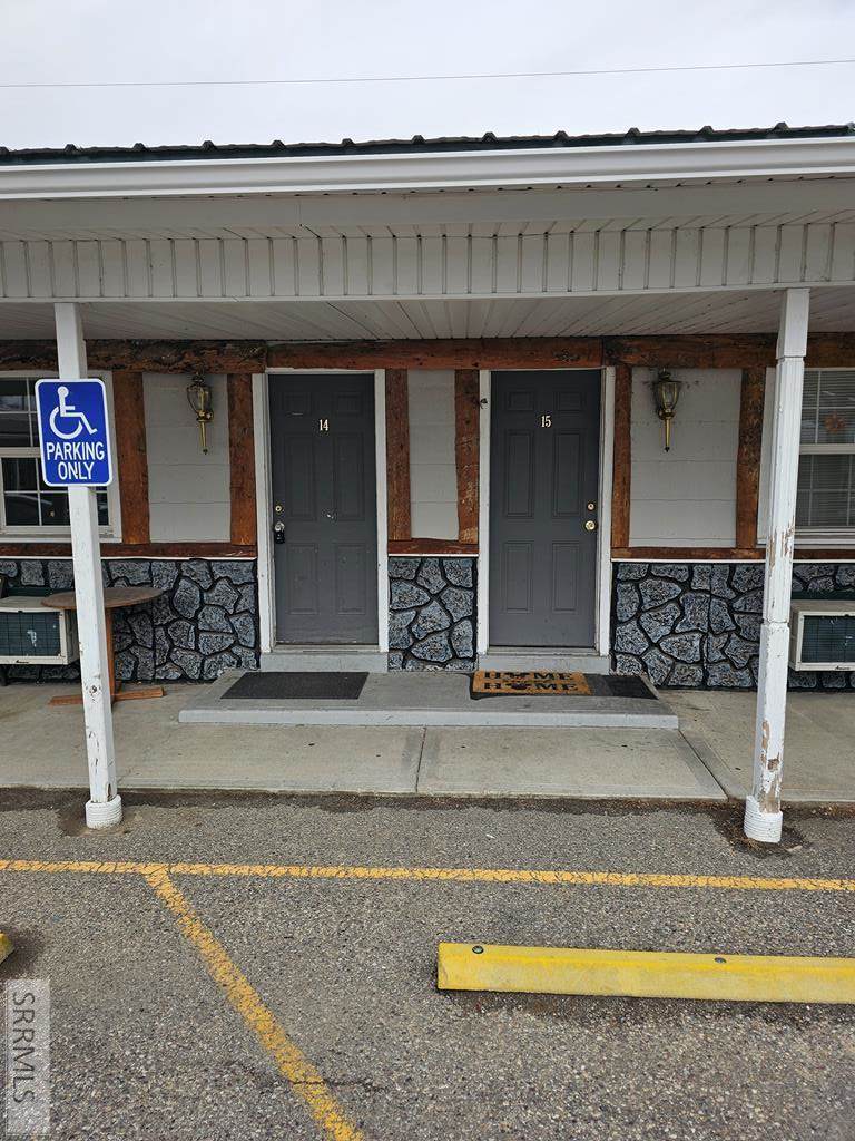 1375 Broadway Street - Photo 1