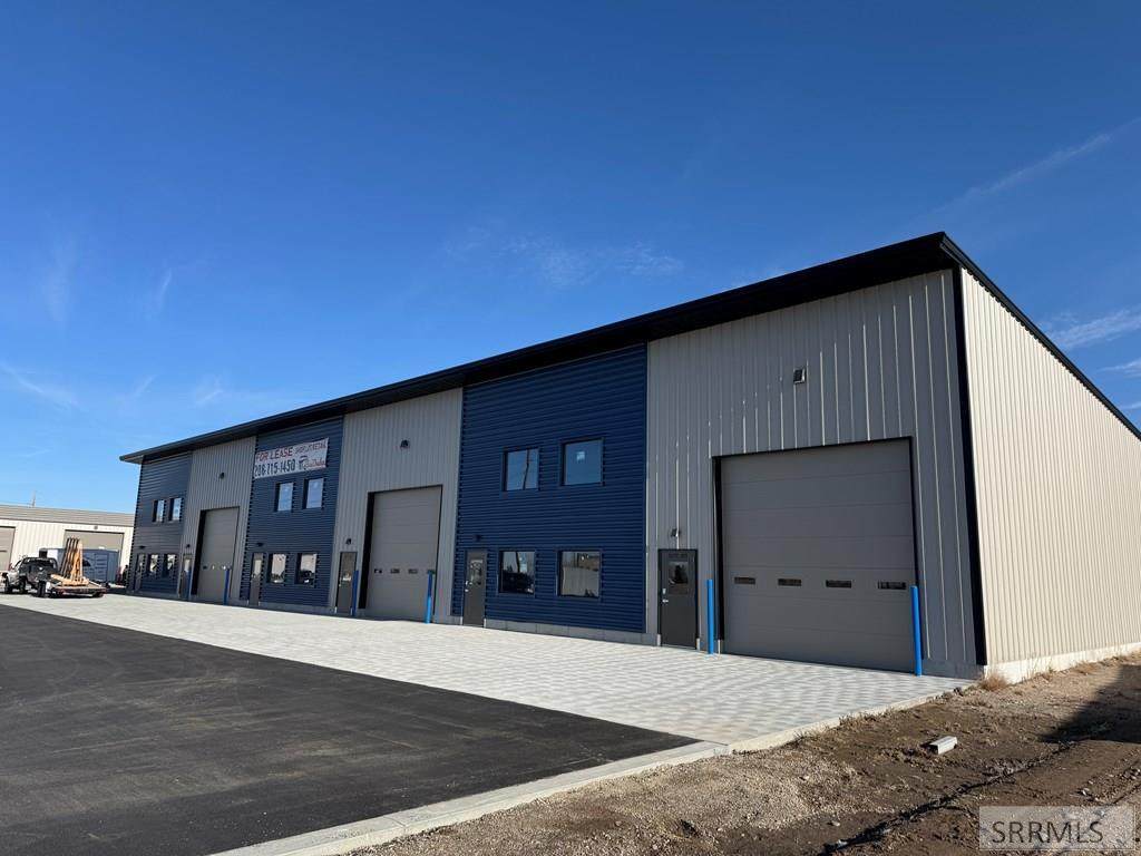 2692 Yellowstone Hwy - Photo 1