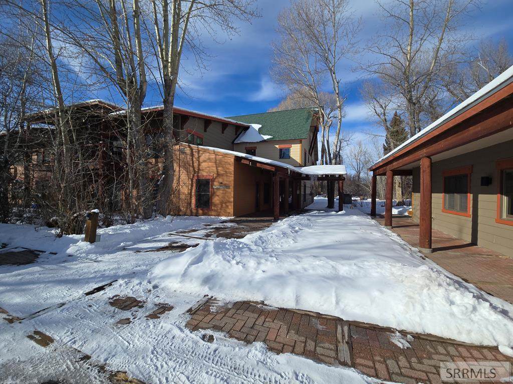 2740 Shadowmoon - Photo 1