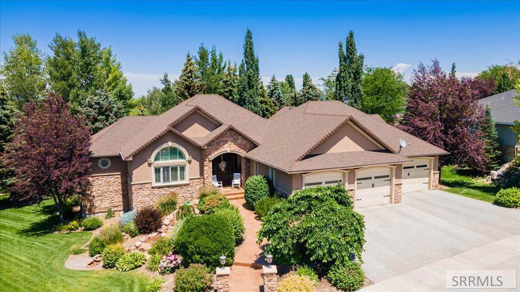 327 Talon Drive - Photo 1
