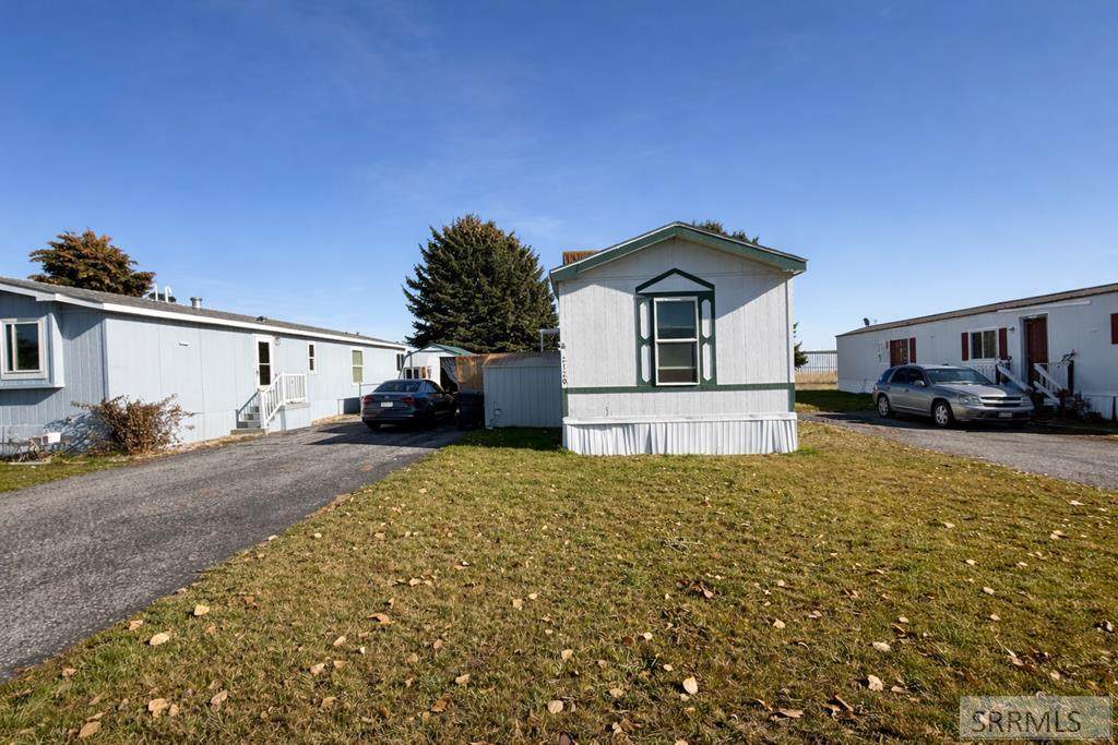 2120 Whispering Pines Drive - Photo 1