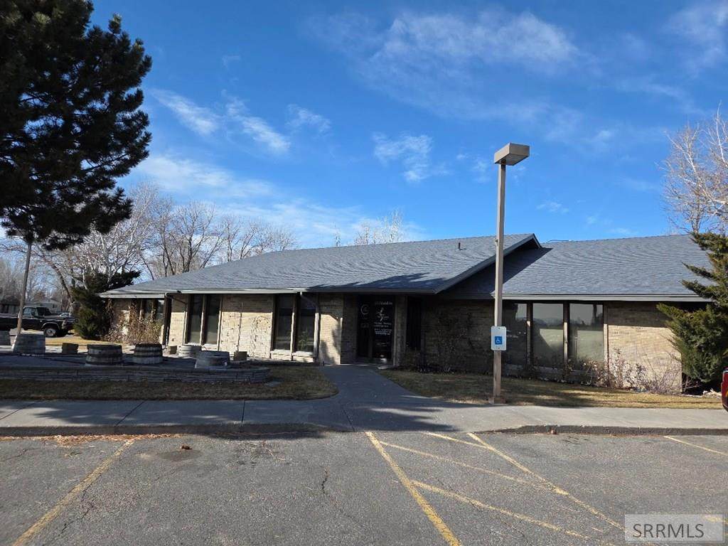 501 Woodruff Avenue - Photo 1