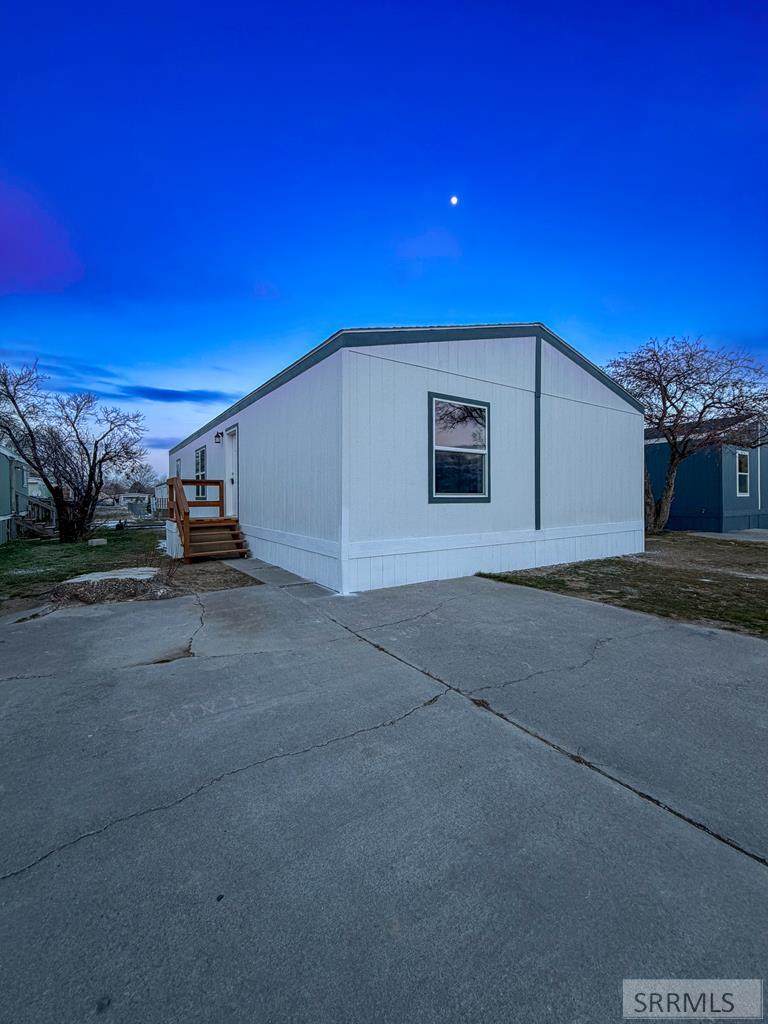 1900 Quinn Road - Photo 1