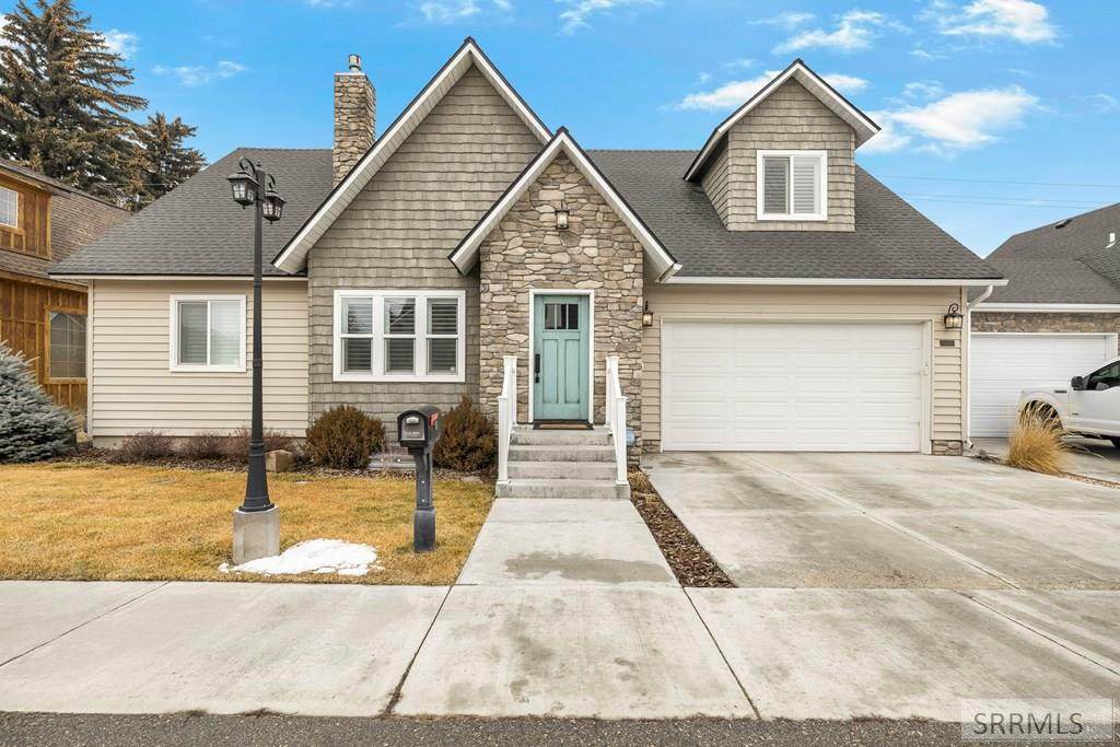 172 Charles Place - Photo 1