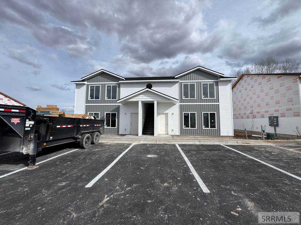 5400 Park Lawn Drive - Photo 1
