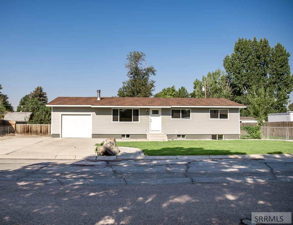 4863 Easy Street - Photo 1