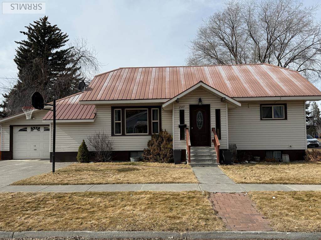 247 3rd E - Photo 1