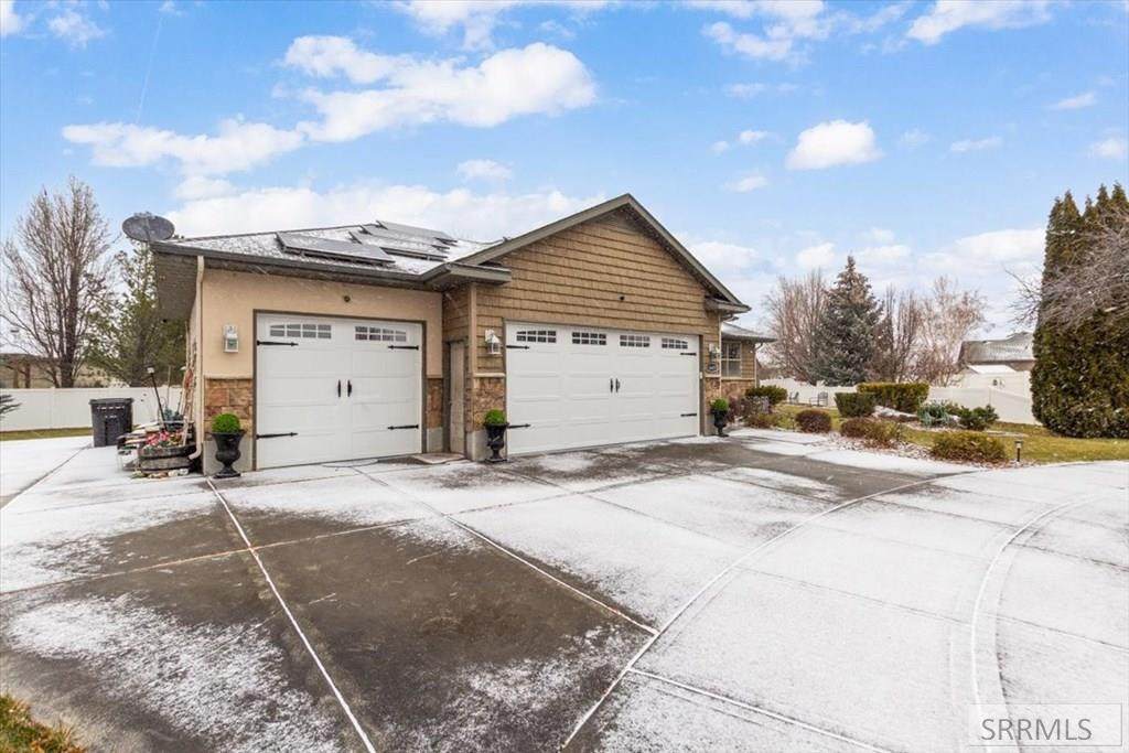 https://bt-photos.global.ssl.fastly.net/snakeriver/orig_boomver_1_2182377-2.jpg