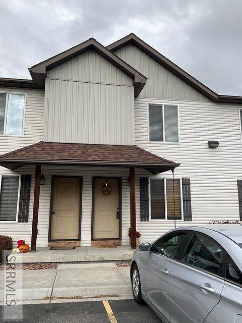 446 6th Street - Photo 1