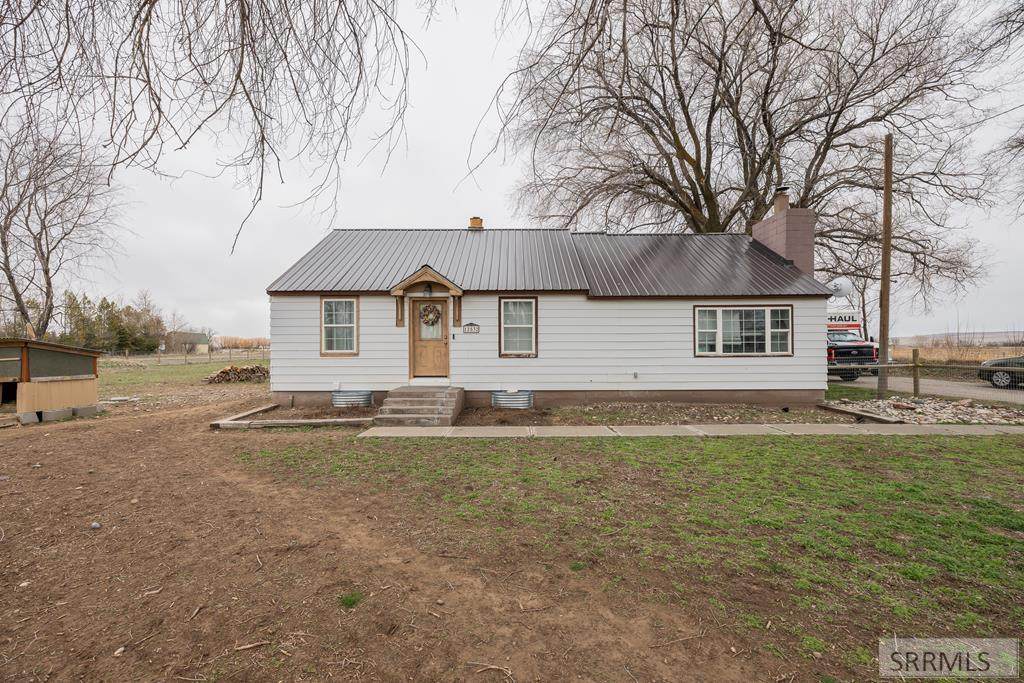 12532 55th E - Photo 1