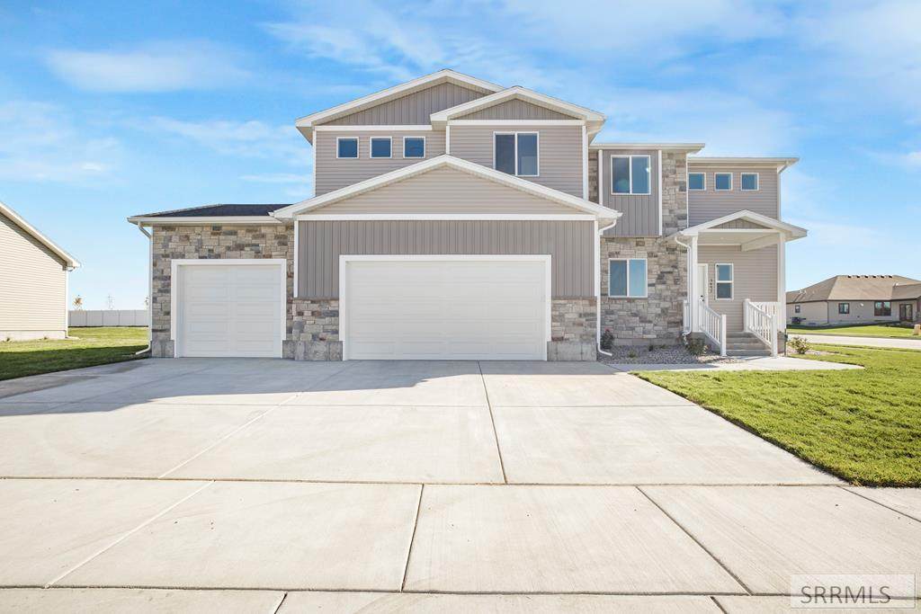 5452 Rock Hollow Lane - Photo 1