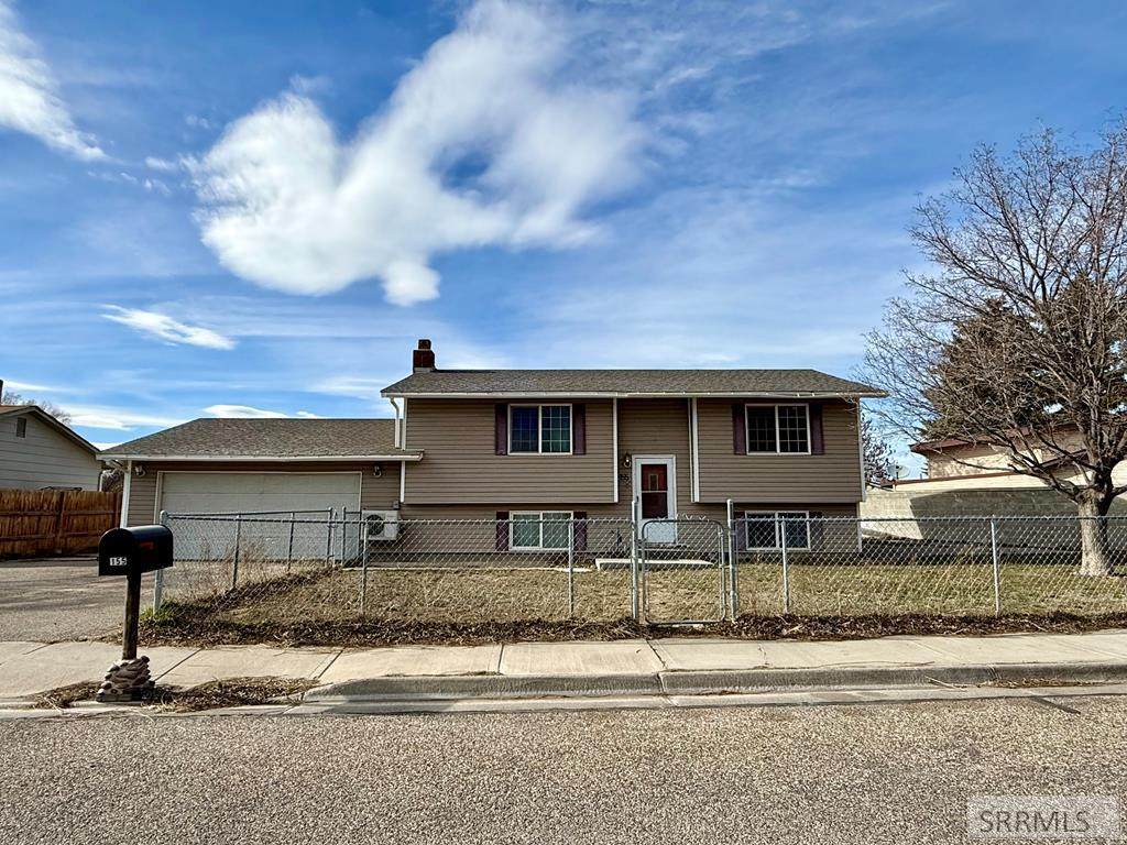 155 Hummingbird Lane - Photo 1