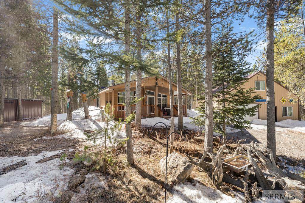 4056 Marlin Drive - Photo 1