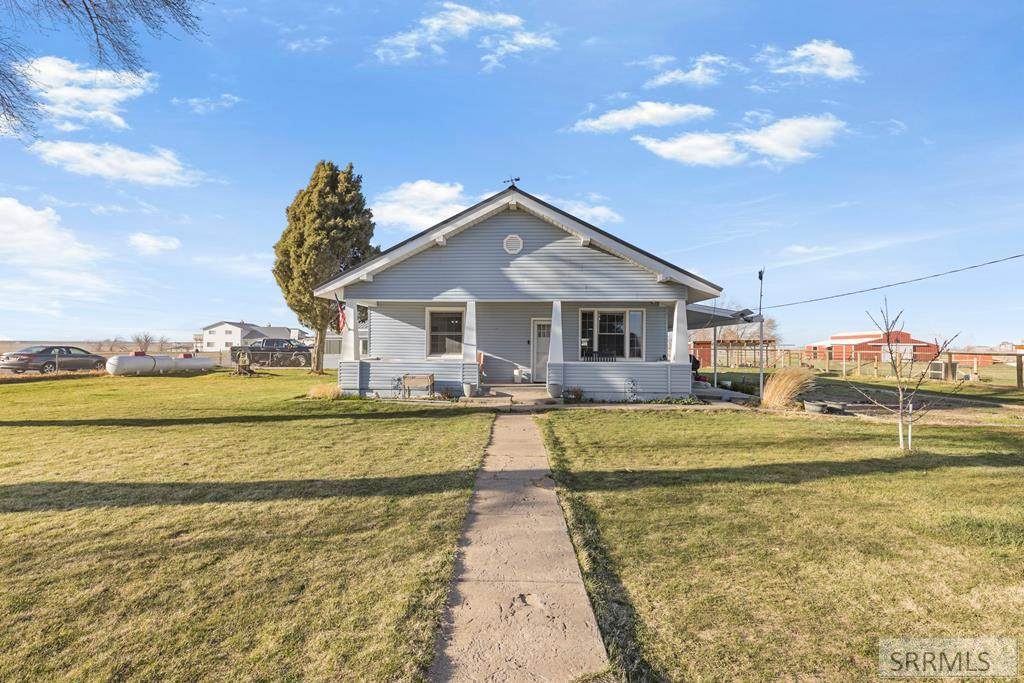 8075 55 W - Photo 1