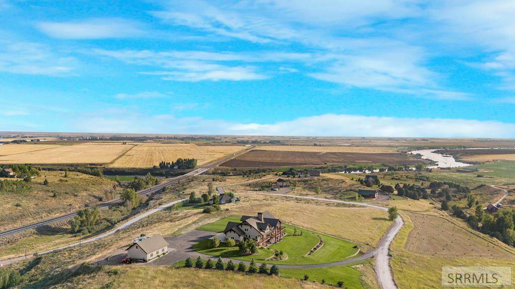 1618 Ashton Hill Loop - Photo 1