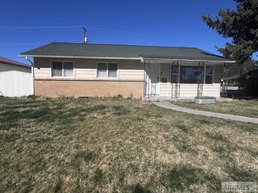 556 Westhill Avenue - Photo 1