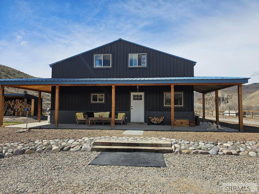 24 Pickett Loop - Photo 1