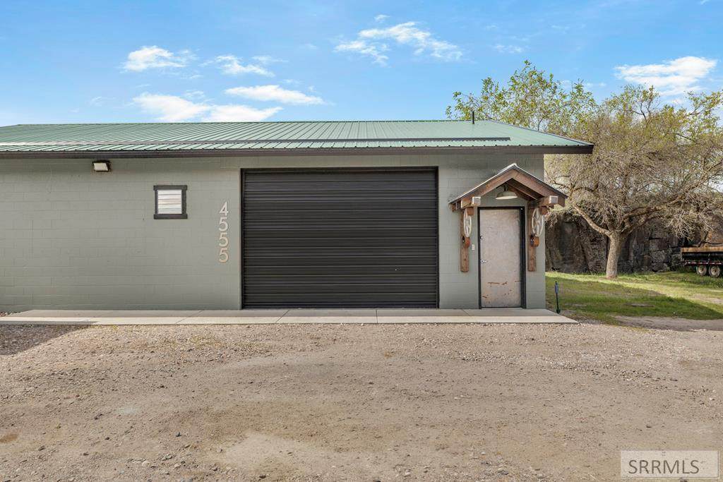 4555 5th Avenue - Photo 1