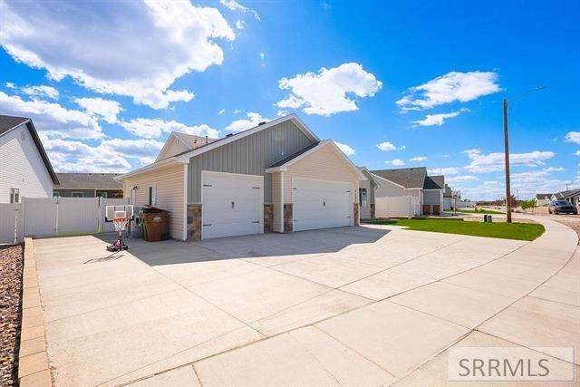 https://bt-photos.global.ssl.fastly.net/snakeriver/orig_boomver_1_2185796-2.jpg