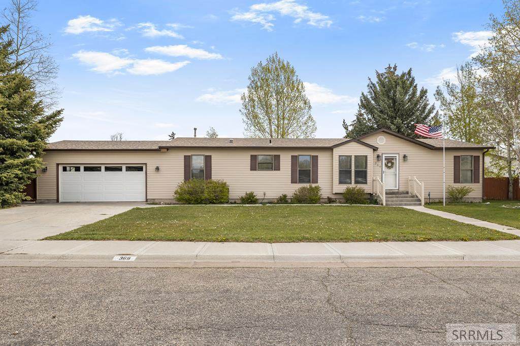 369 Adam Lane - Photo 1