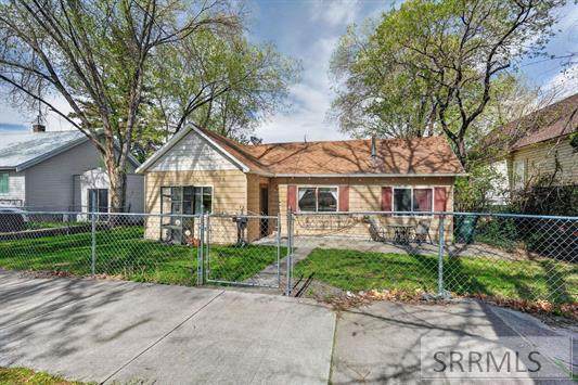 318 Johnson Avenue - Photo 1