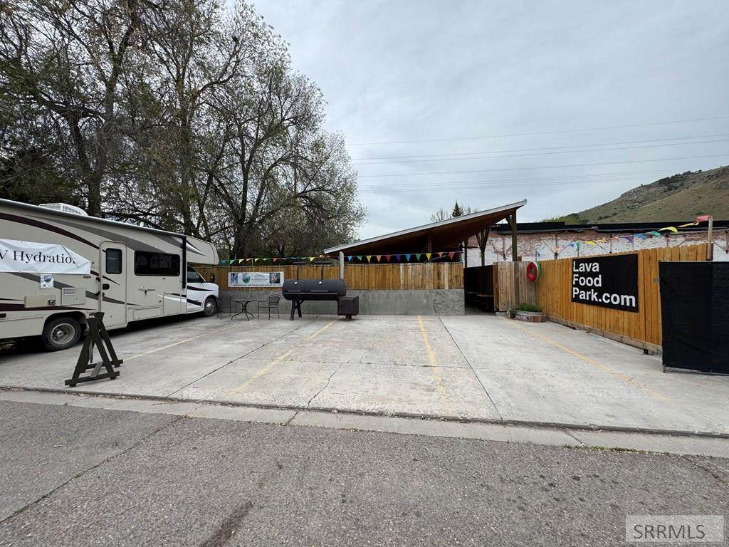 89 S 1st E - Photo 1