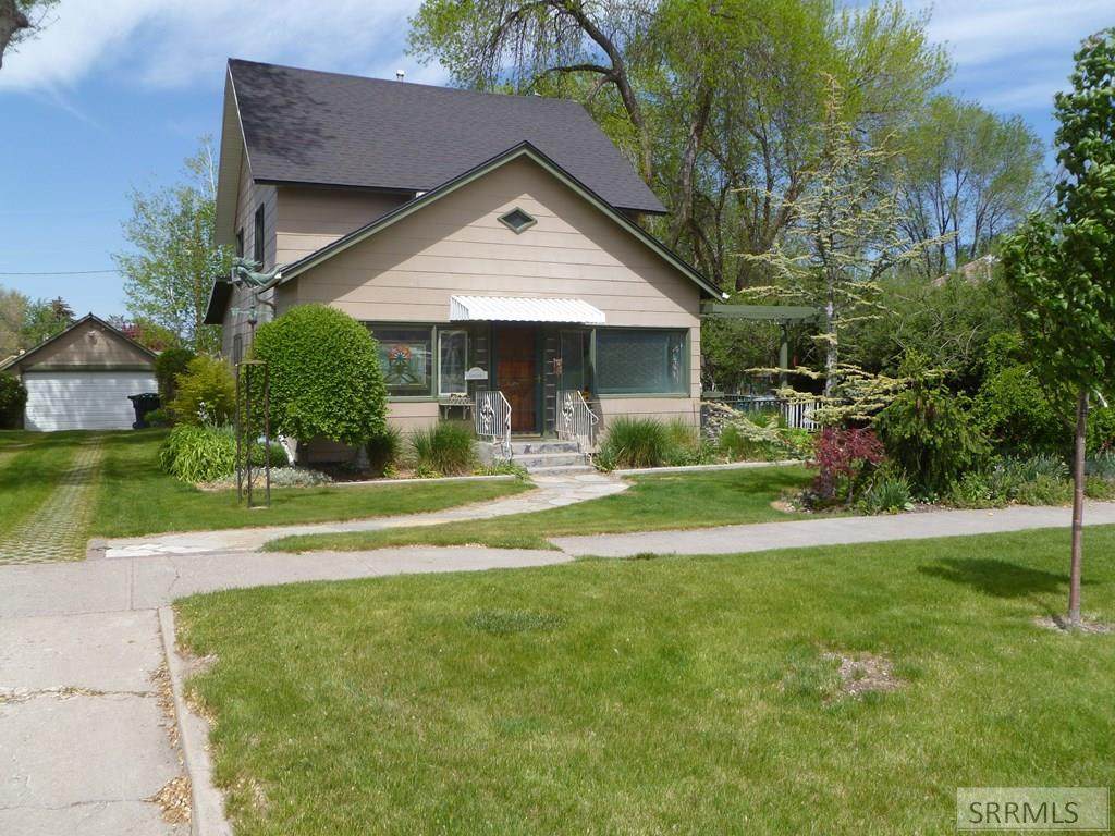 748 Falls Avenue - Photo 1